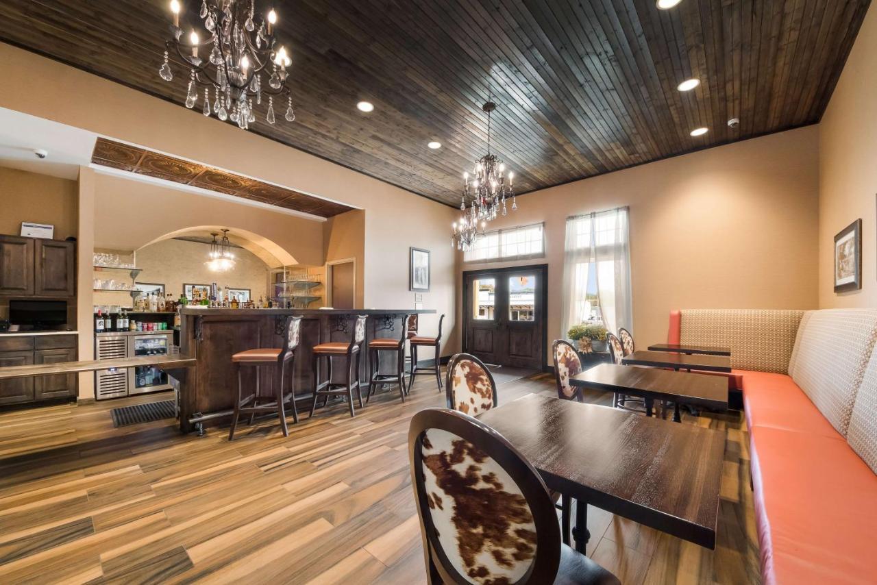 Best Western Bandera Suites & Saloon Екстериор снимка