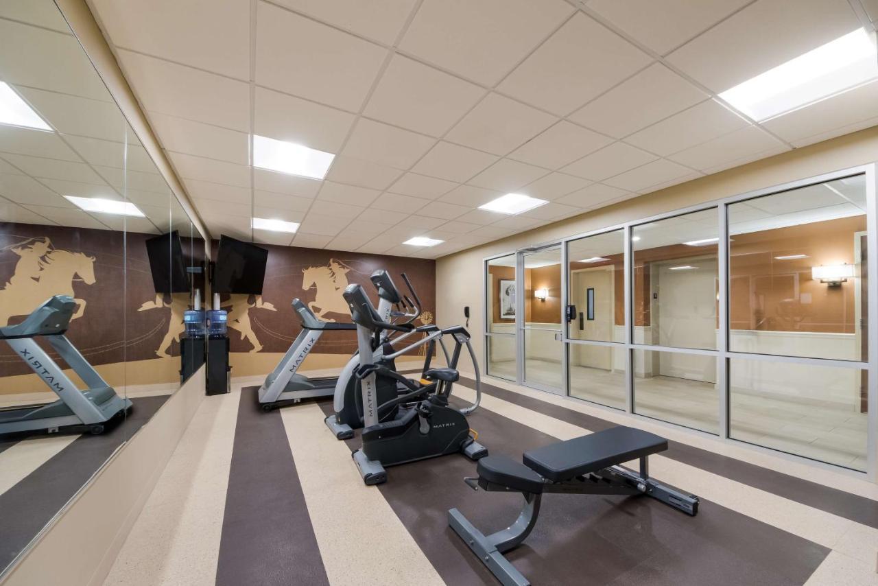 Best Western Bandera Suites & Saloon Екстериор снимка